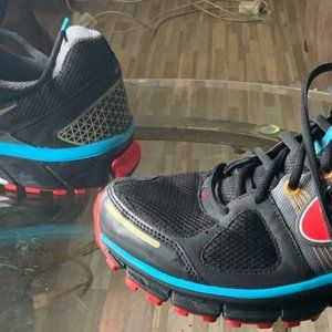 Nike Mens Zoom Air Pegasus 28 N7 Running Shoes Black Red Turquoise